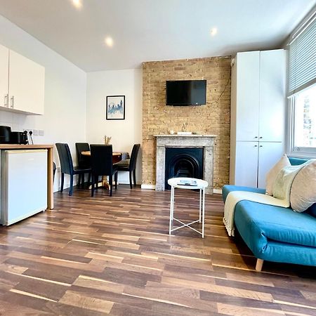 A Fantastic One Double Bedroom Flat London Exterior photo